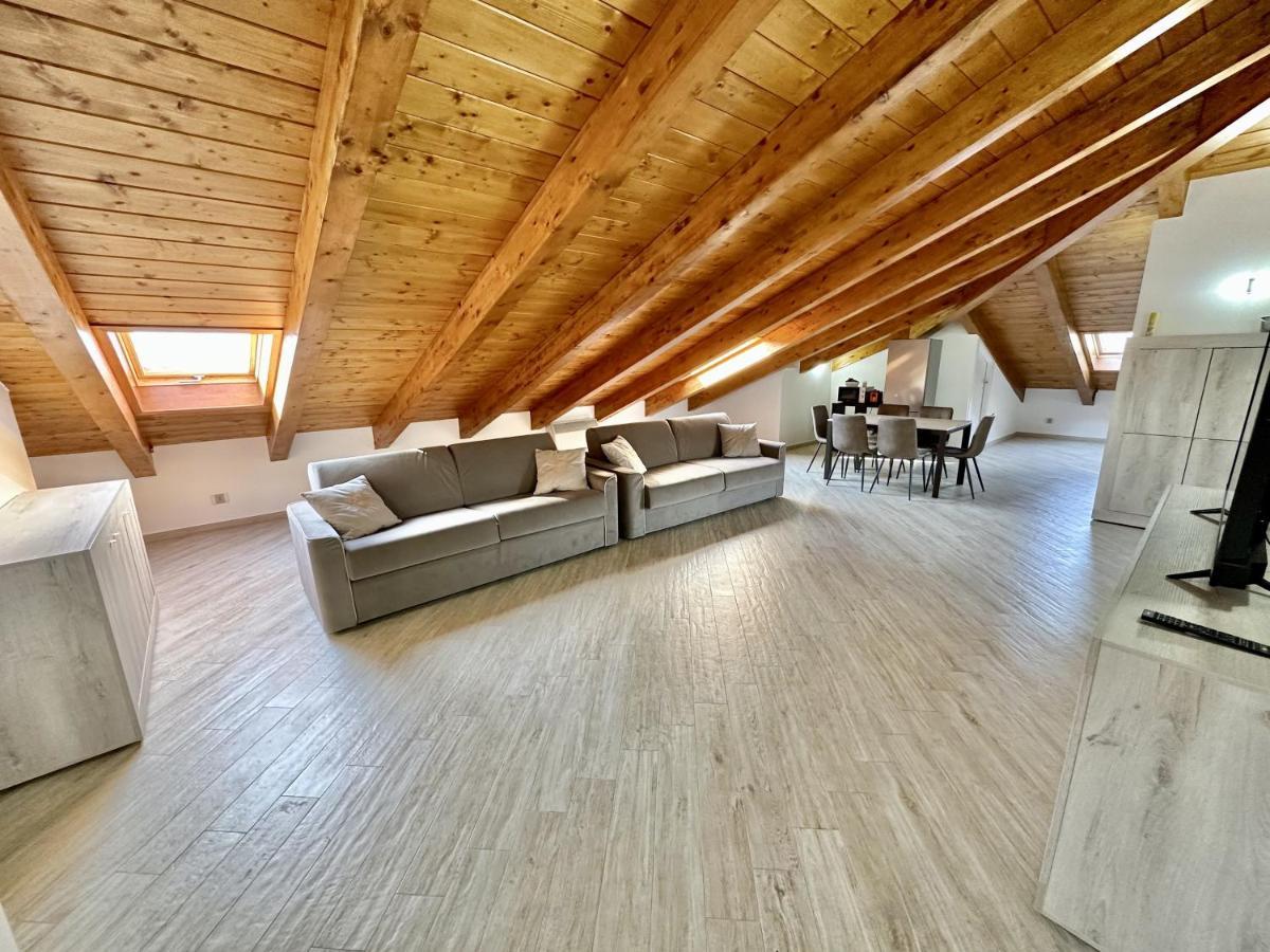 אג'רולה La Maison Du Soleil מראה חיצוני תמונה